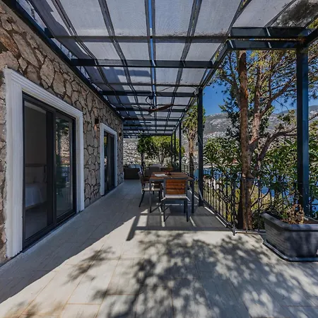 Veranda Villa *